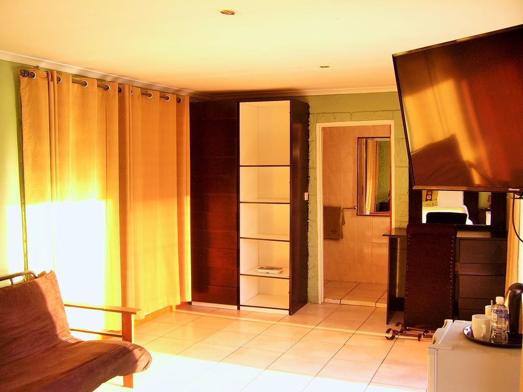 Berry Bliss Guest House Gaborone Zewnętrze zdjęcie