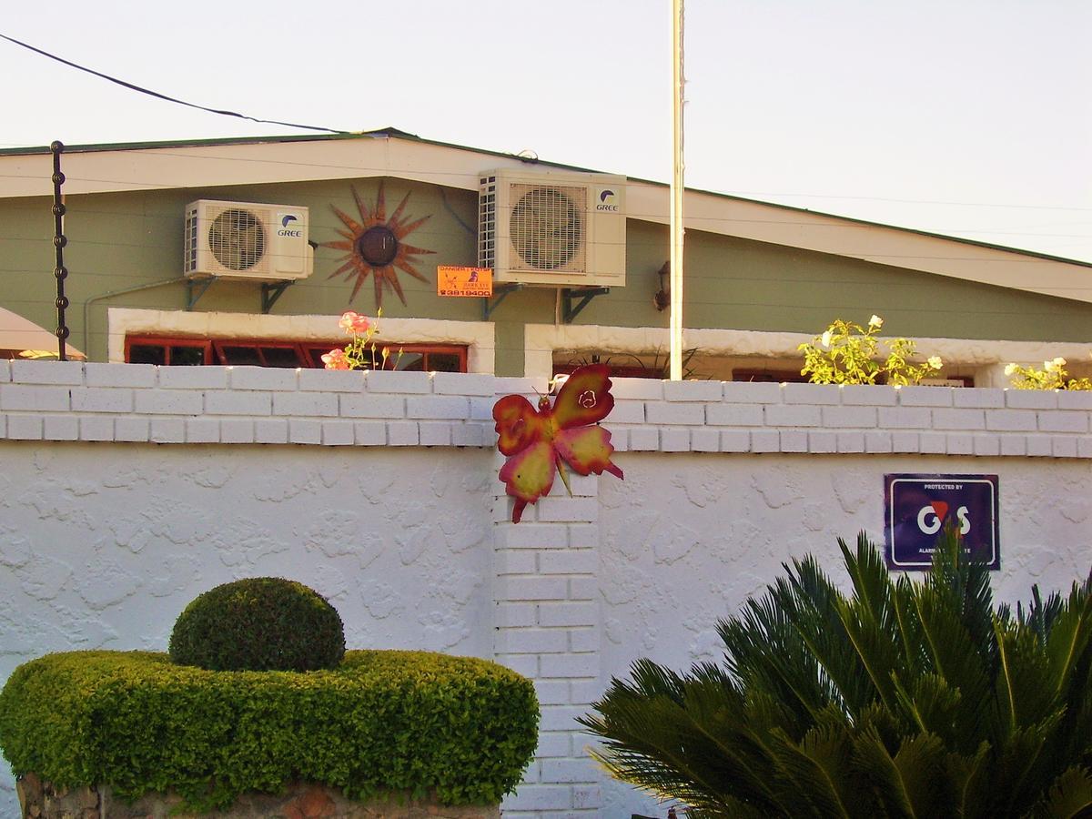 Berry Bliss Guest House Gaborone Zewnętrze zdjęcie